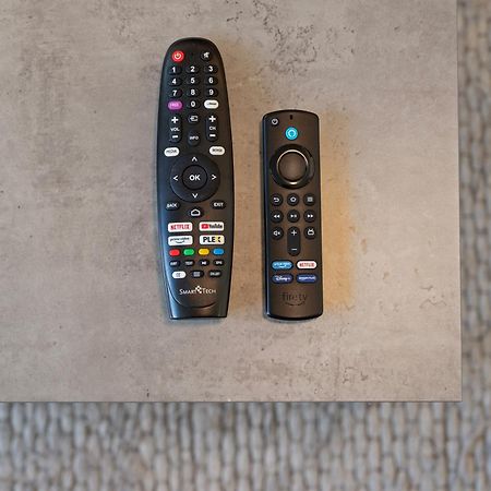 Backhome - Suite L - Parkhaus - Fantastische Schlosslage - Smarttv - Waschmaschine - Netflix - 50Qm - 24H Checkin- Apartment 1 Ludwigsbourg Extérieur photo