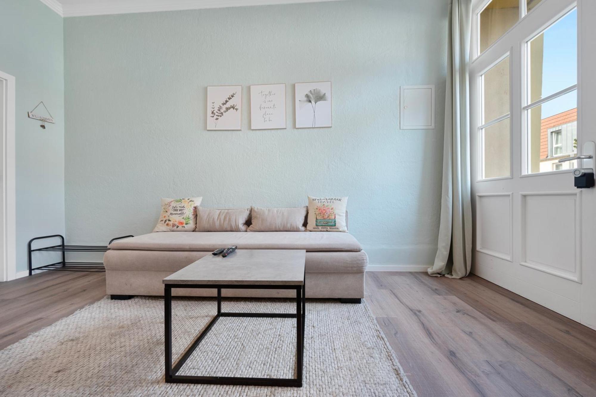 Backhome - Suite L - Parkhaus - Fantastische Schlosslage - Smarttv - Waschmaschine - Netflix - 50Qm - 24H Checkin- Apartment 1 Ludwigsbourg Extérieur photo